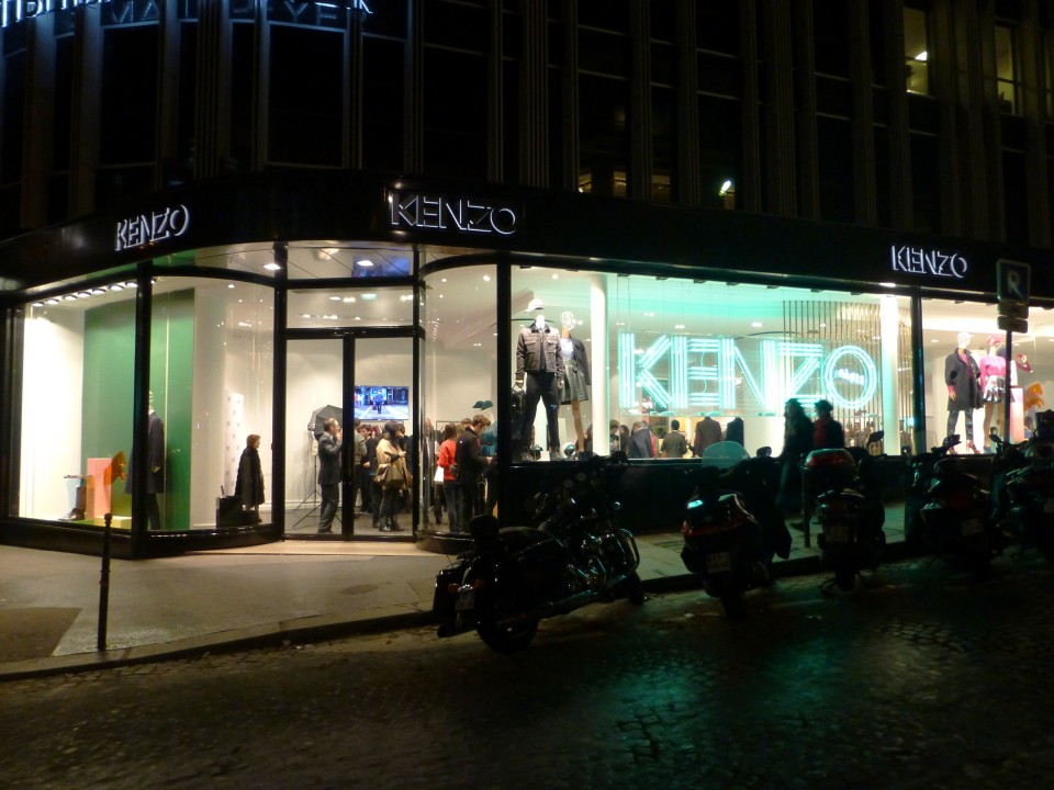 Getting Chic at Kenzo « Paris Insights – The Blog