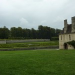 Château with View of the “Floating,” Sculpted Garden